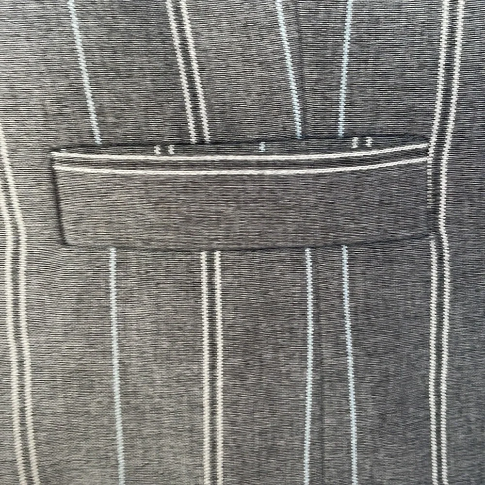 NY & Co Gray Pinstripe Button Down Vest Size 6